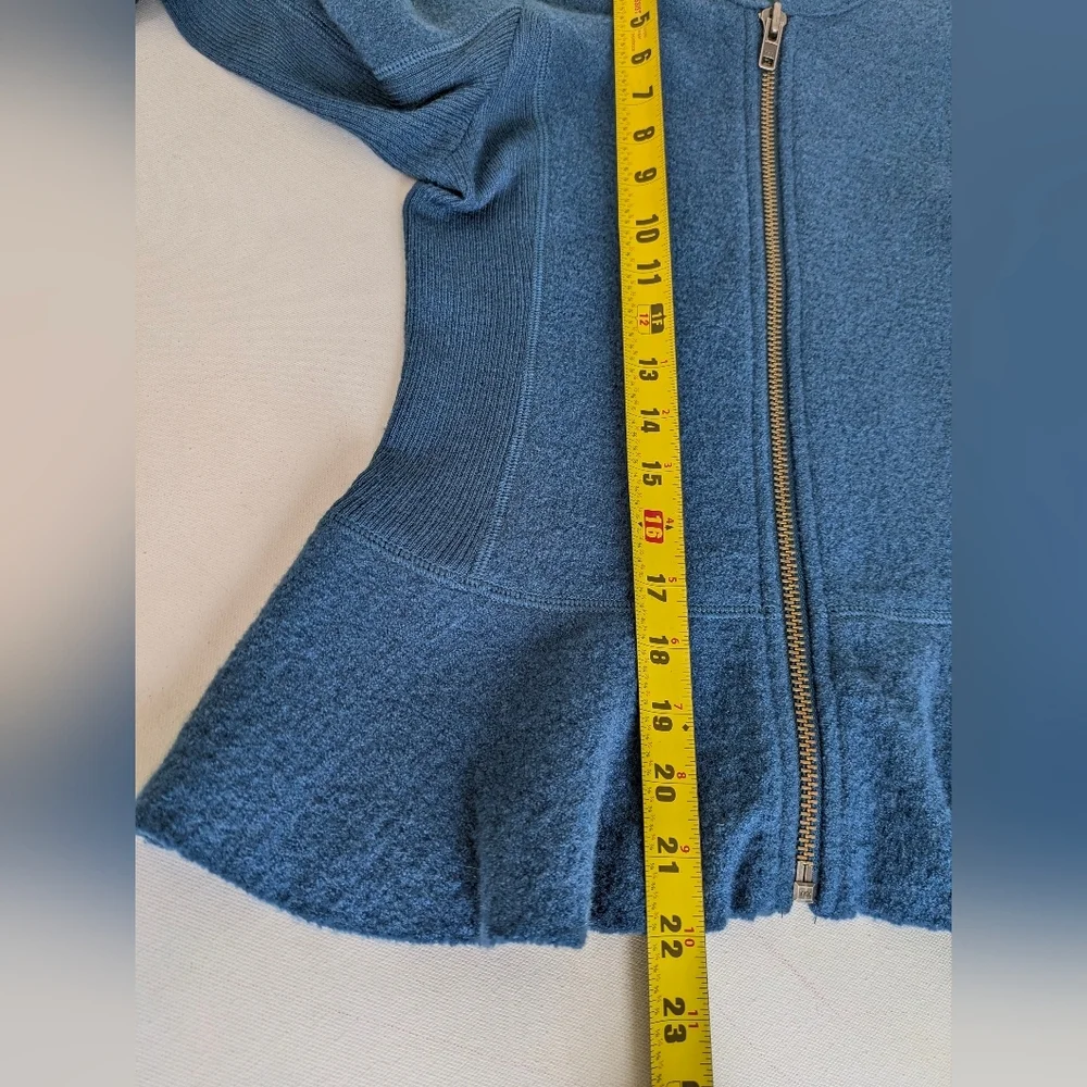Halogen Nordstrom Women’s Petrol Peplum 100% Merino Wool Zip Up Jacket Sz XS EUC - Picture 10 of 16